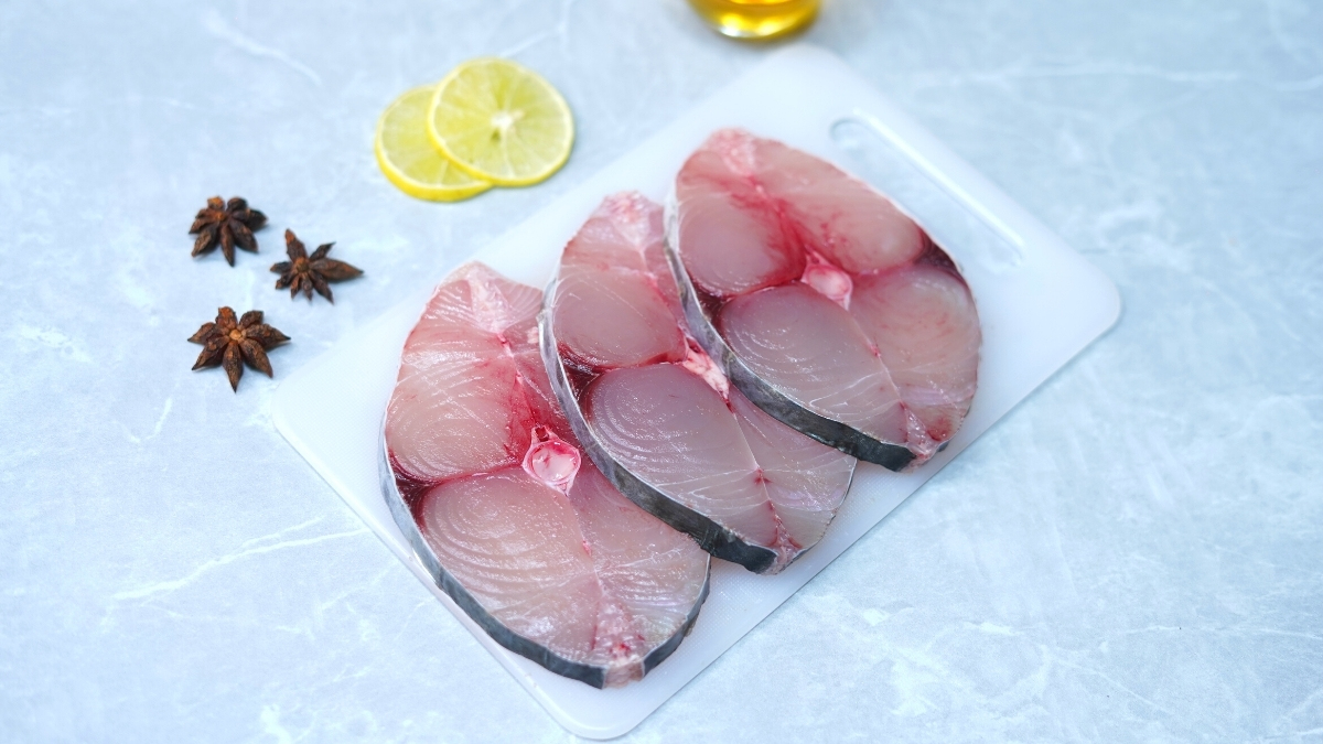 Seer / Vanjaram Large Full Slice - Half Kg