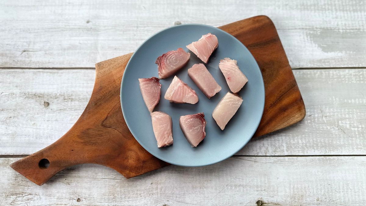 Seer / Vanjaram Curry Cut ( Skinless )